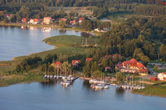 Jezioro Swiecajty, okolica Ogonki. EU, PL, Warm-Maz. Lotnicze.